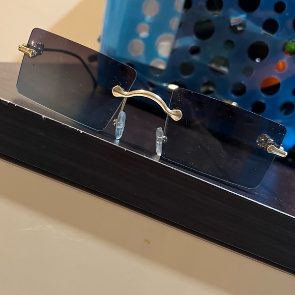 men’s sunglasses - Picture 3 of 3